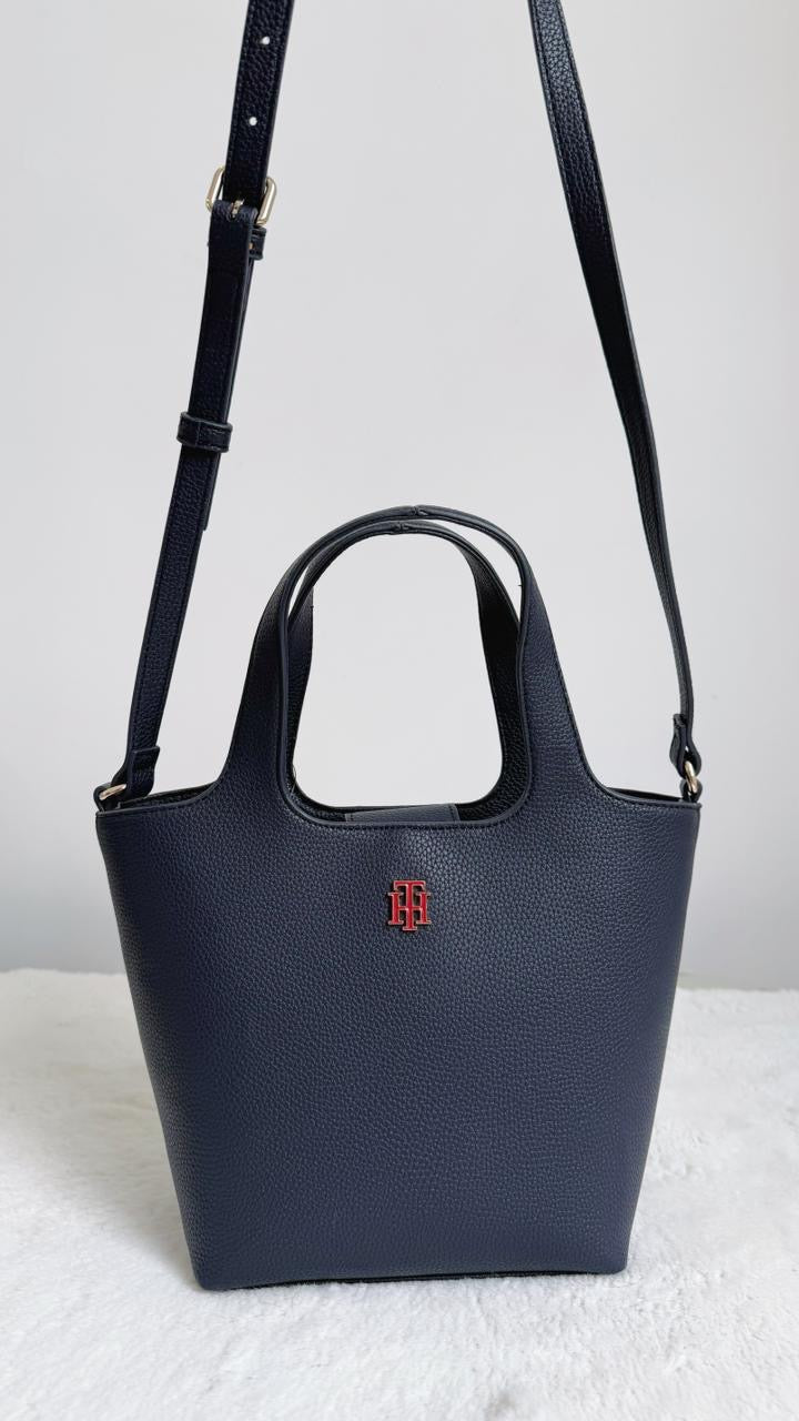 bucket bag