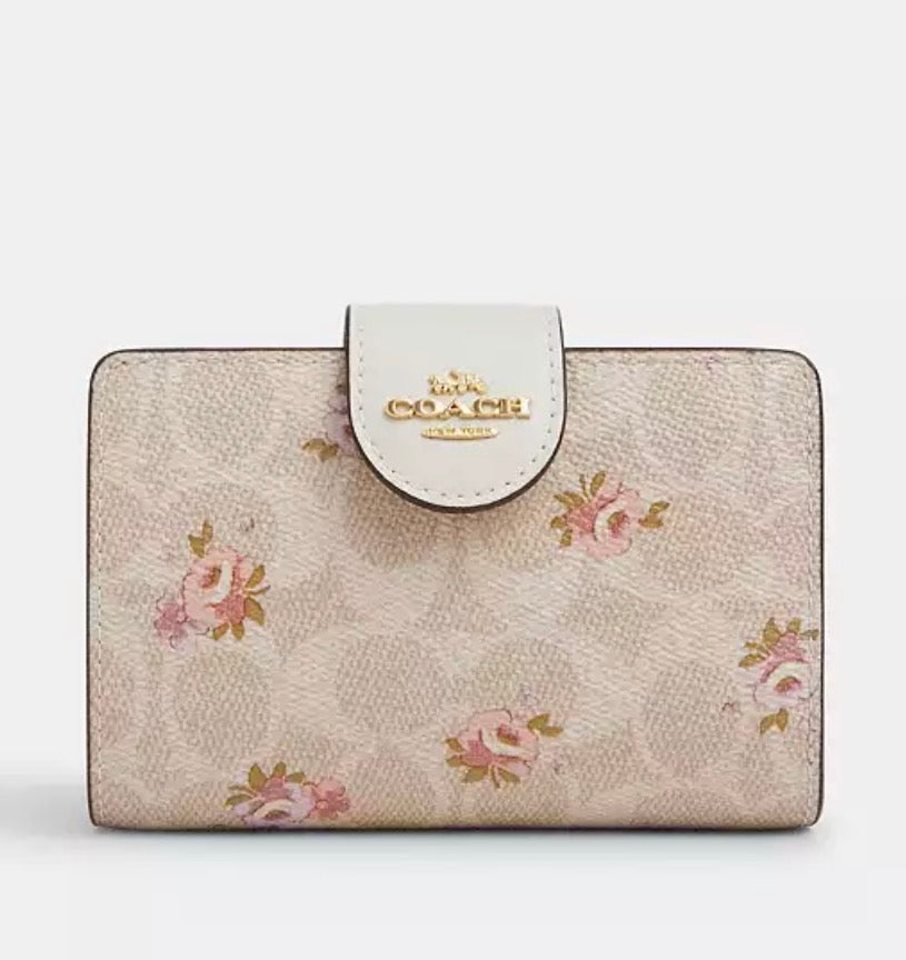 Medium Corner Zip Wallet