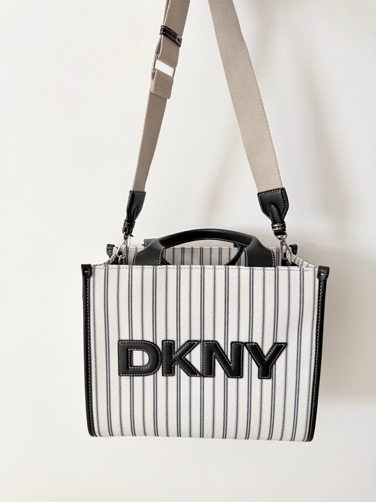 Medium Tote