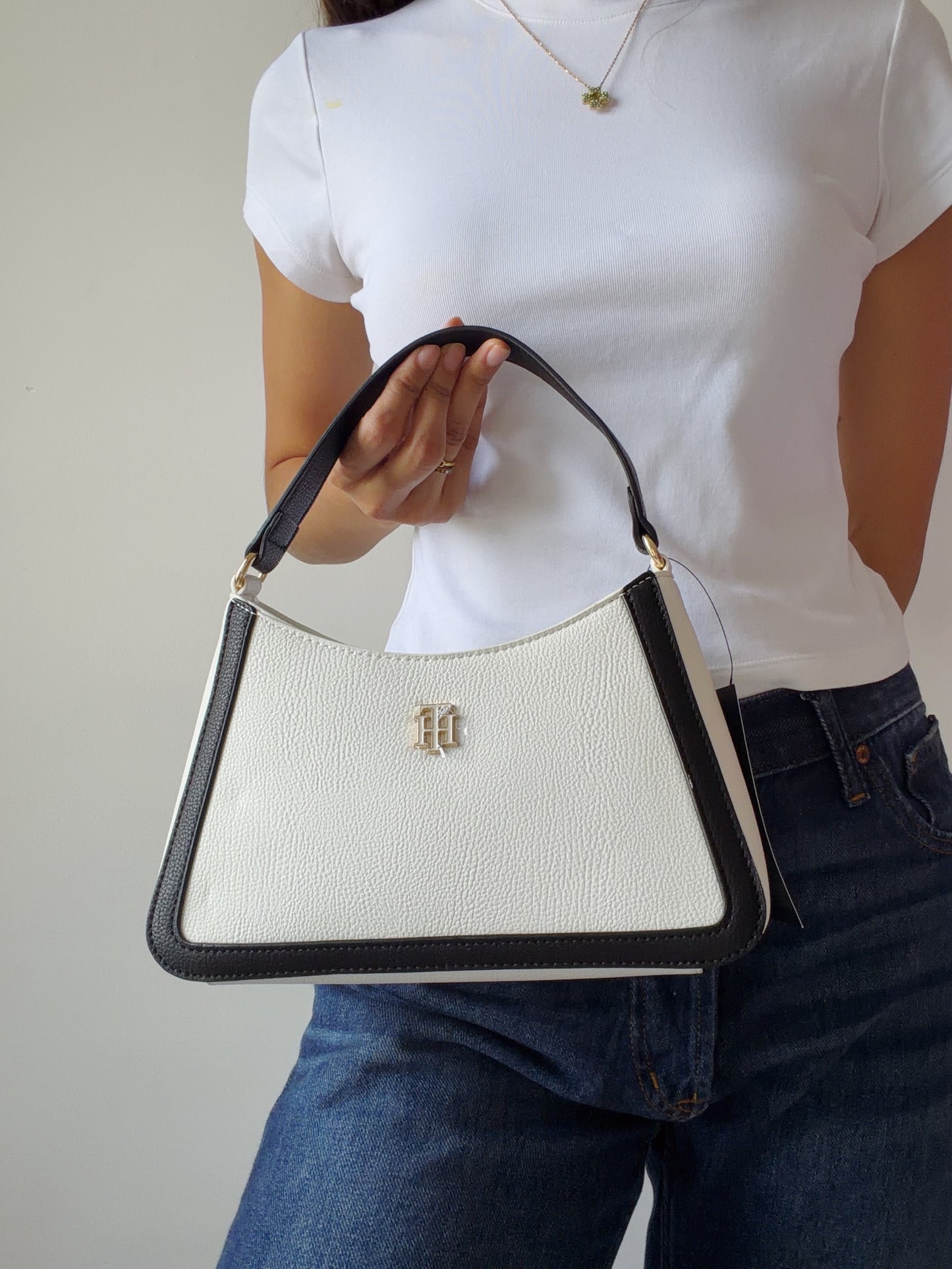 everyday shoulder bag