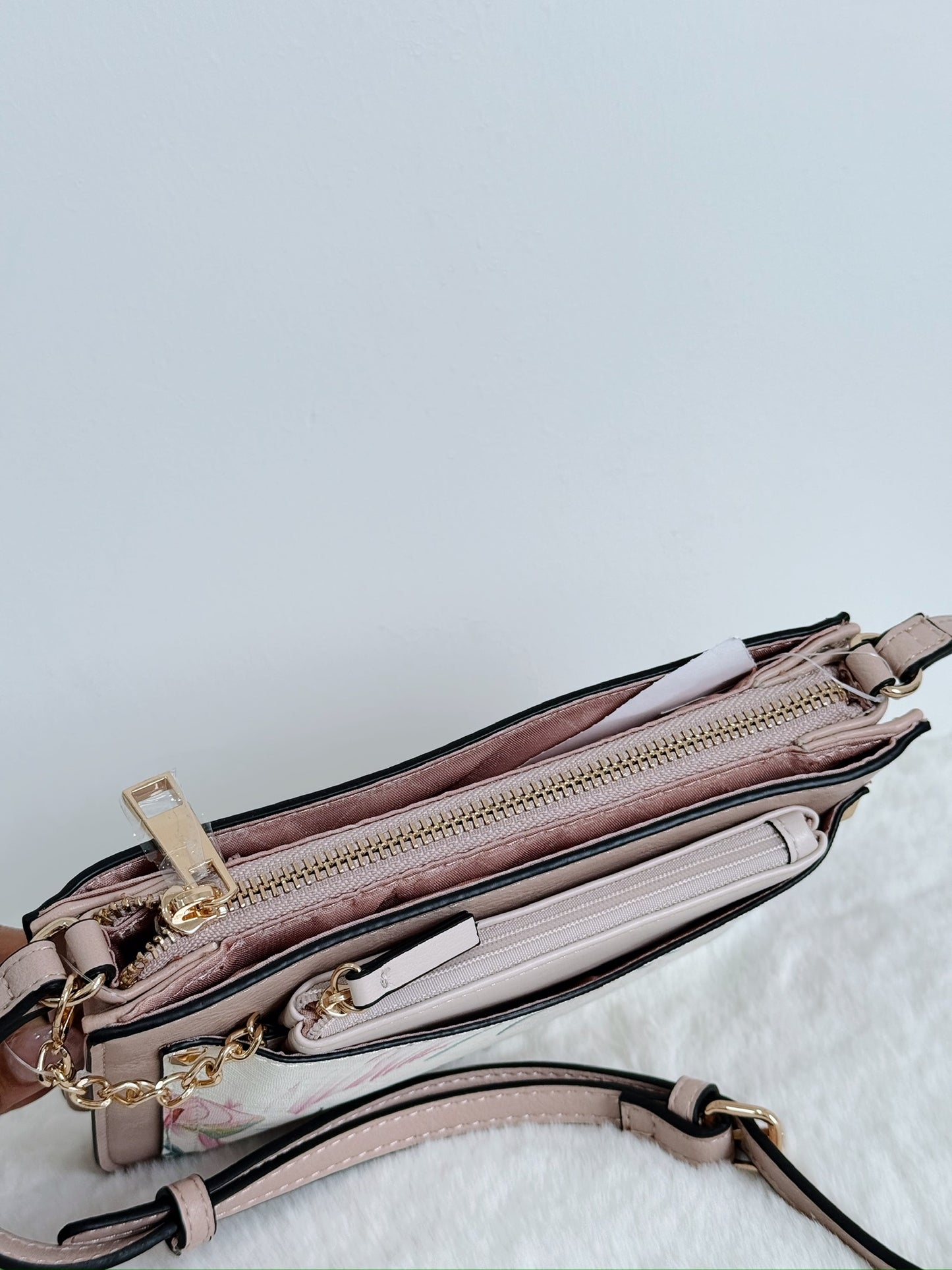 Crossbody + Pouch Wrislet