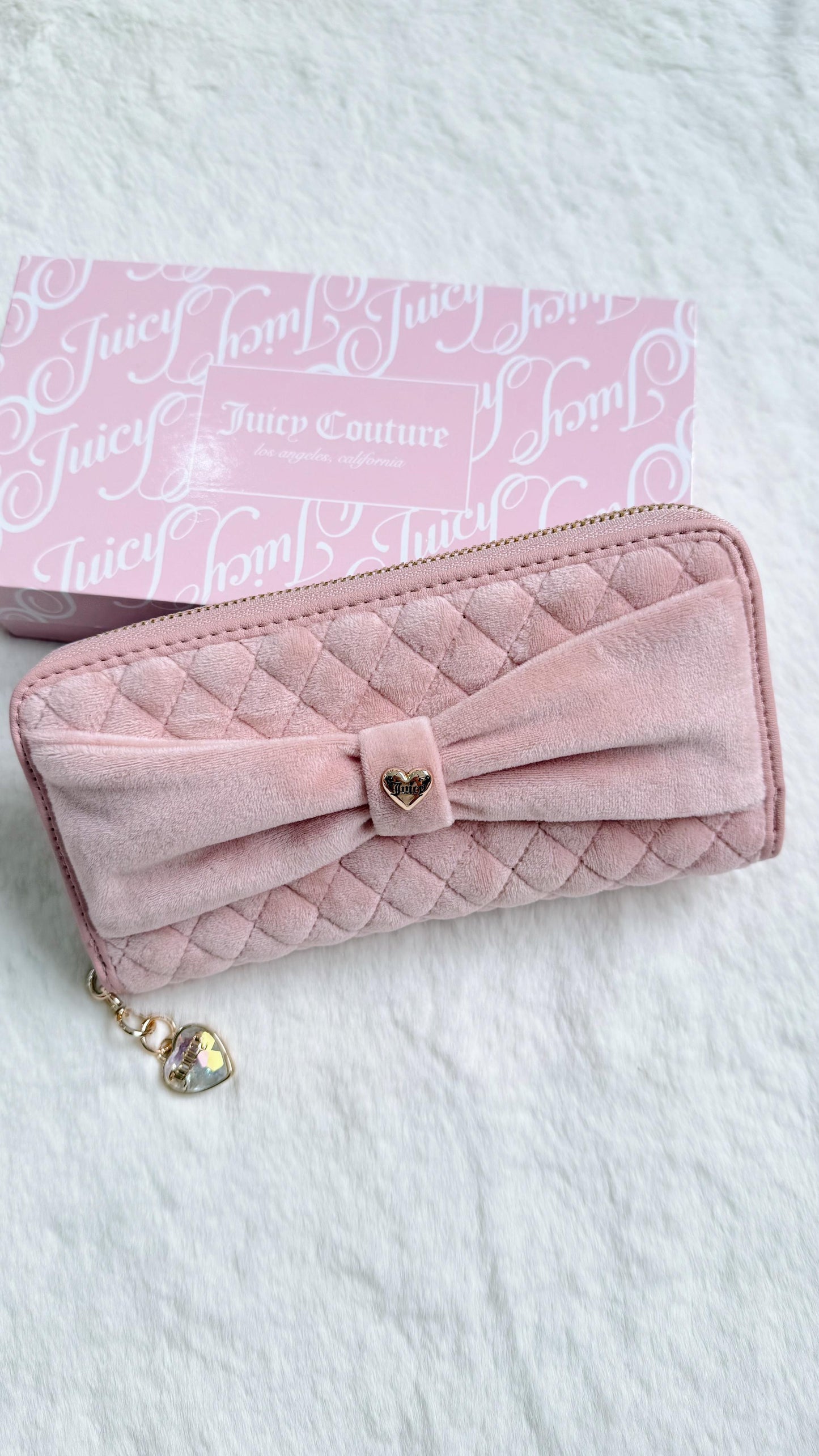 Cartera Velvet