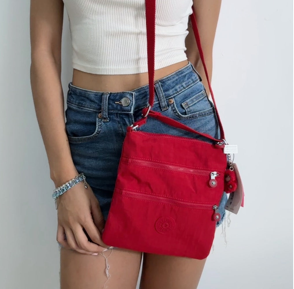 Shoulder / Crossbody Kipling + Llavero ✨