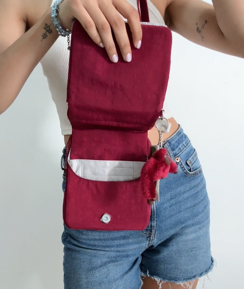 Slim Crossbody + Llavero ✨