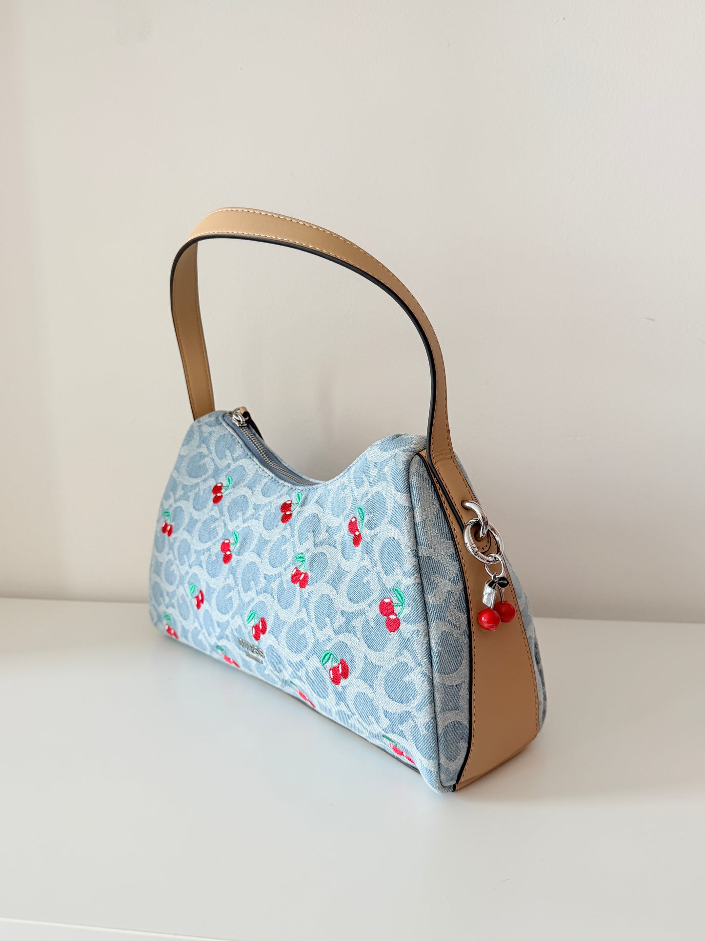Denim Guess Shoulder Bag
