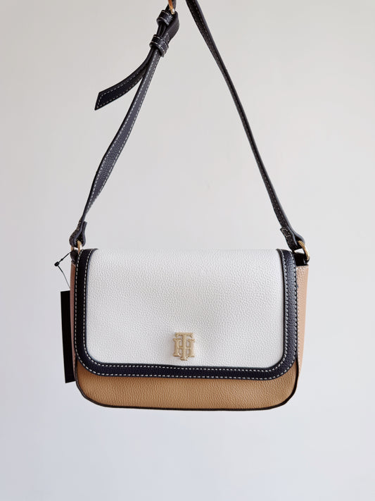 crossbody creame nova