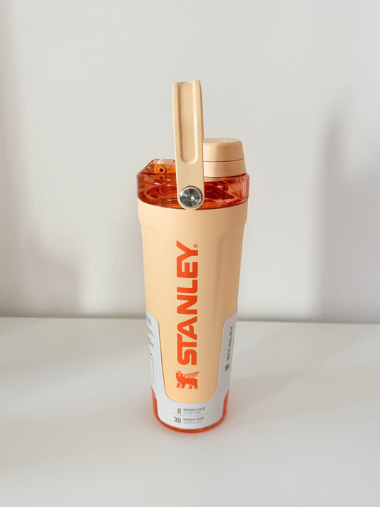 The Vitalize™ Shaker Bottle | 20 oz