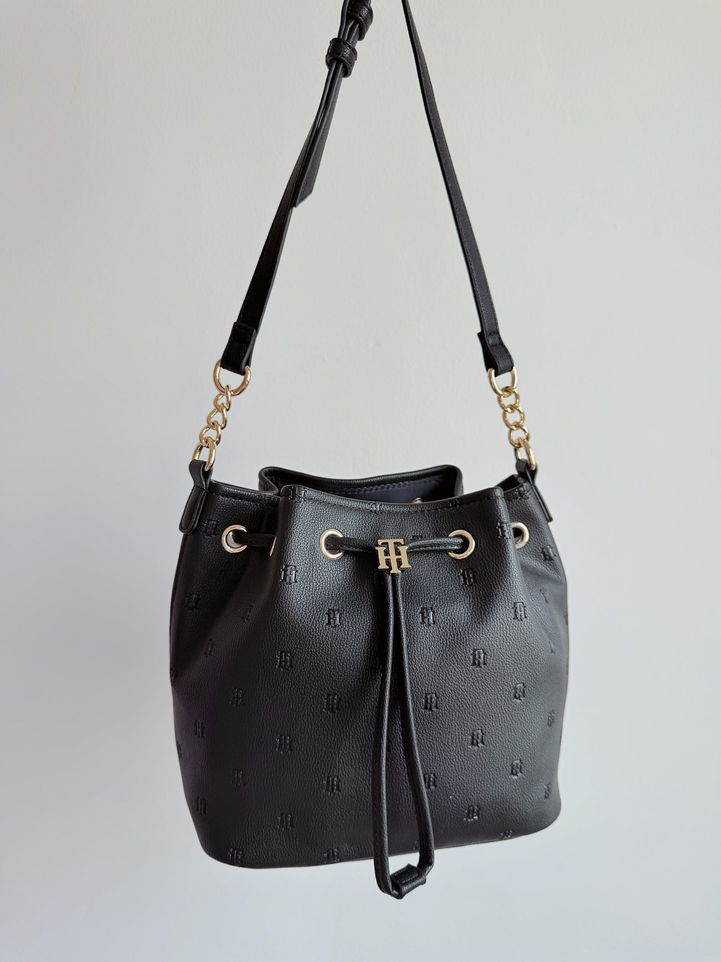 bucket canva bag