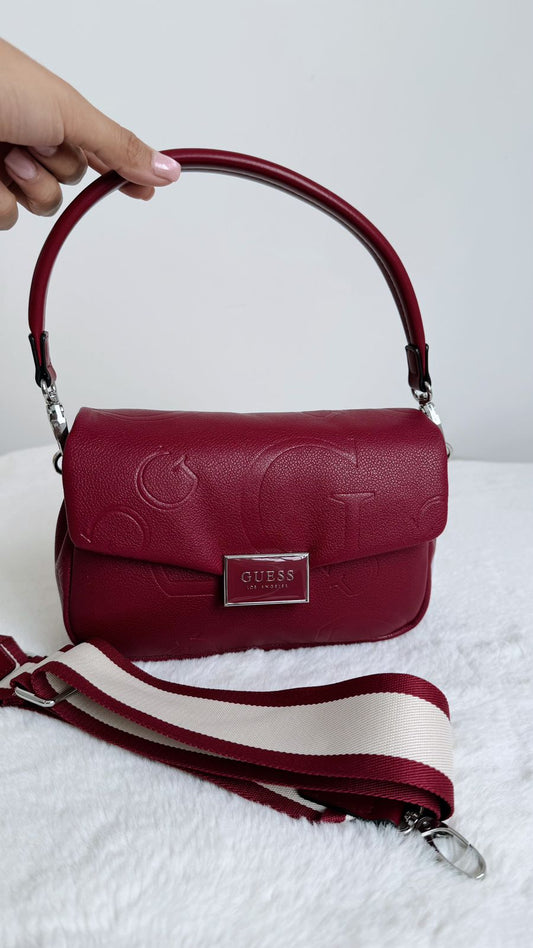 Guess Puffy Shoulder Bag