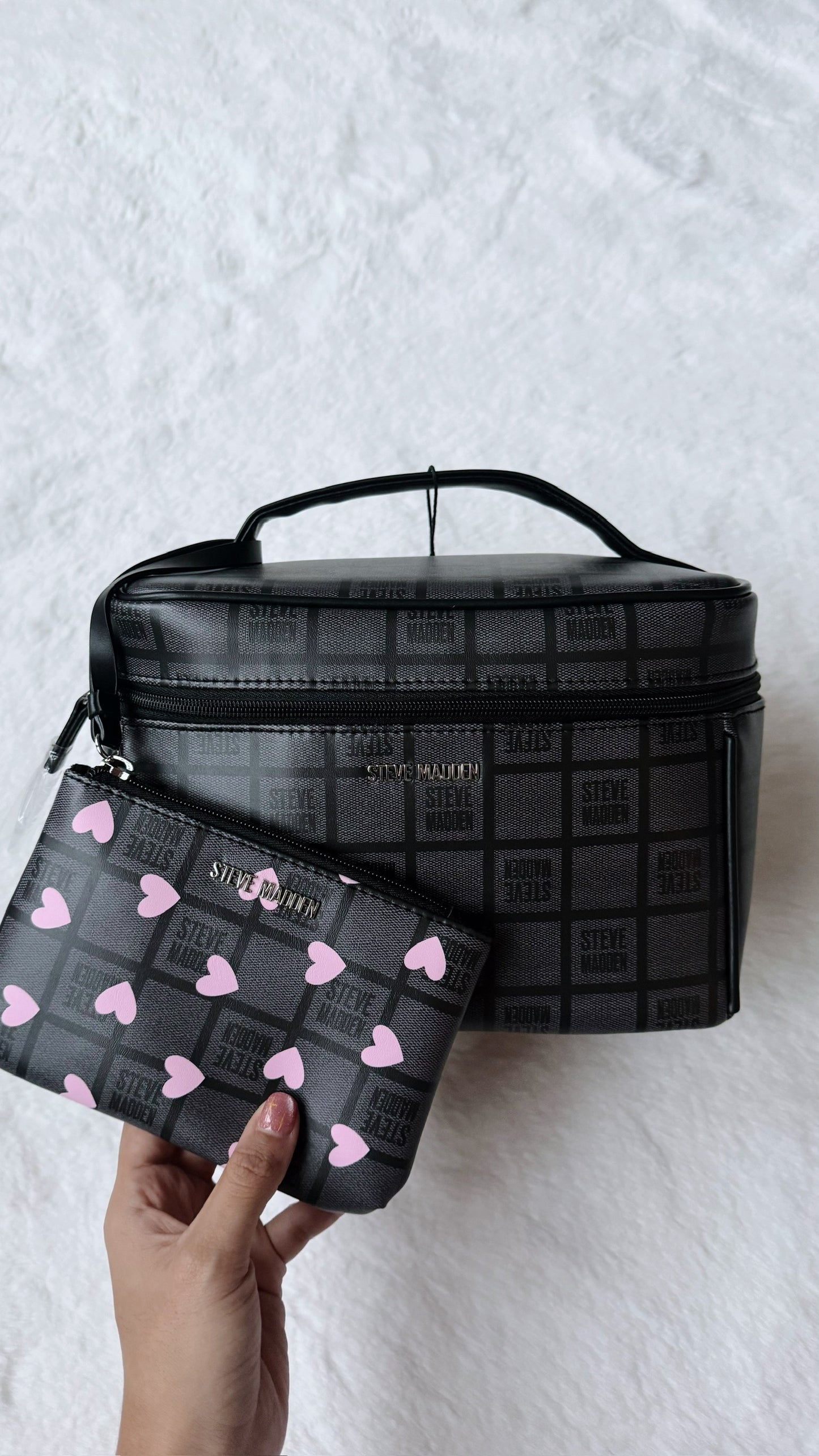 Cosmetiquera + Wrislet