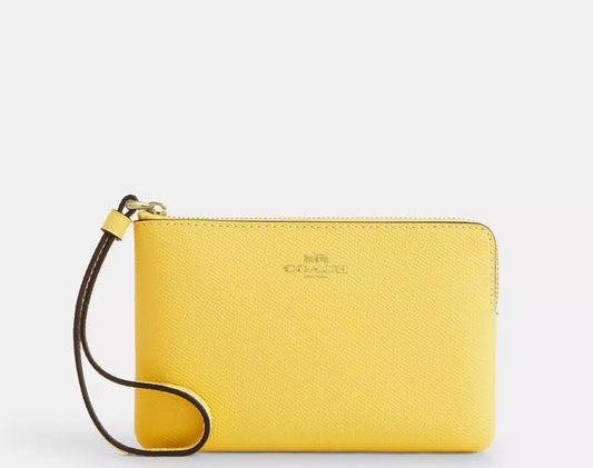 Corner Zip Wristlet