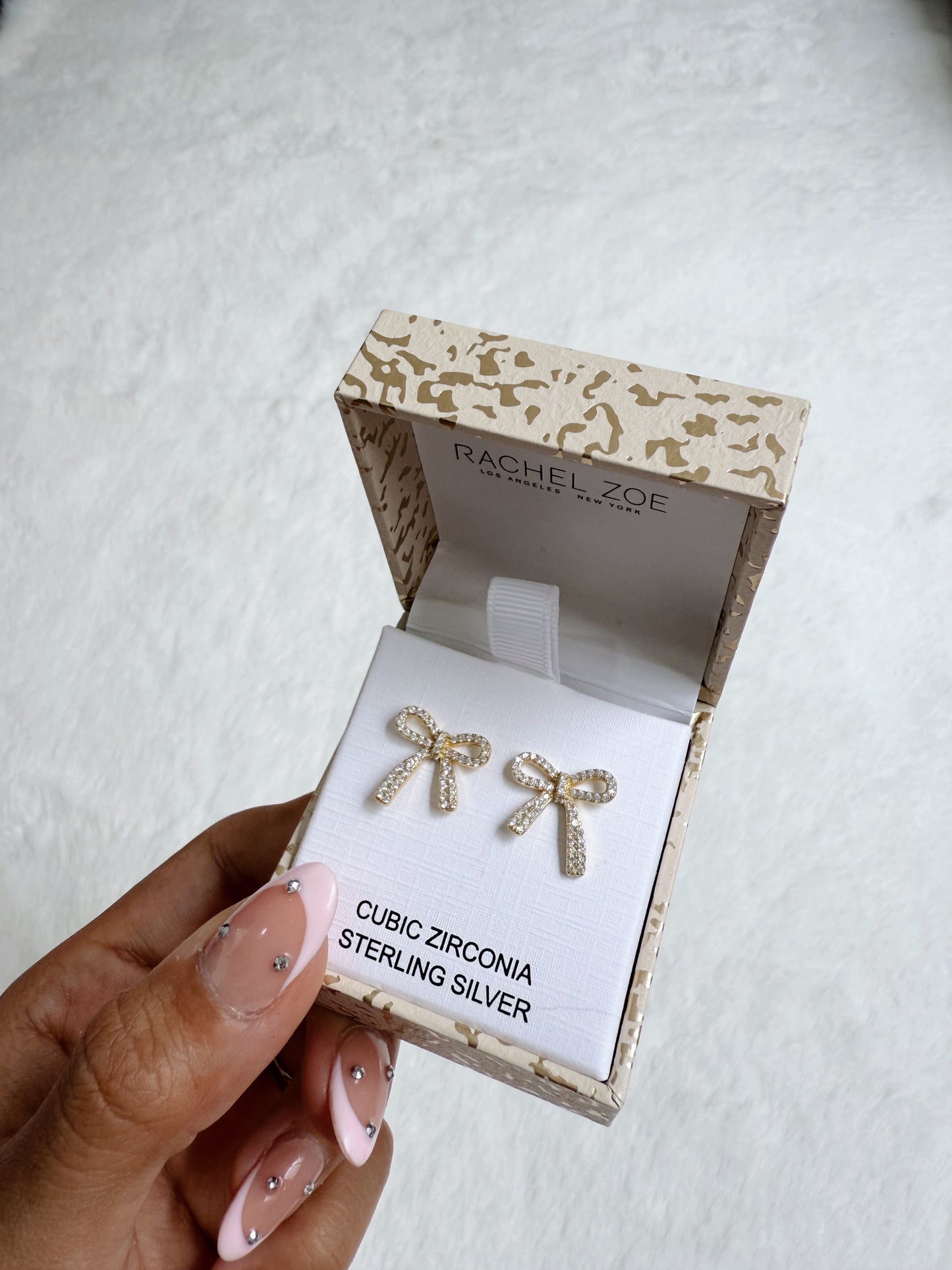 Aretes Moño