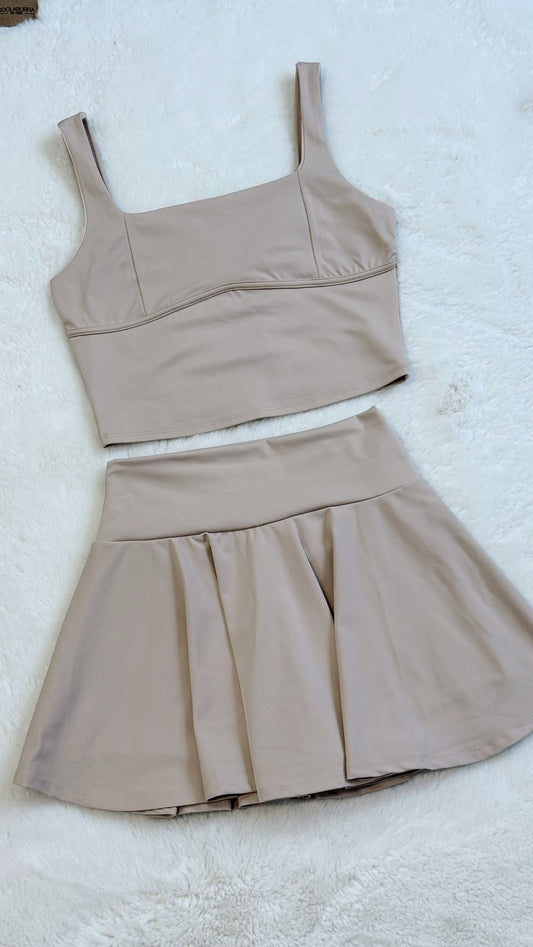 set deportivo top + falda