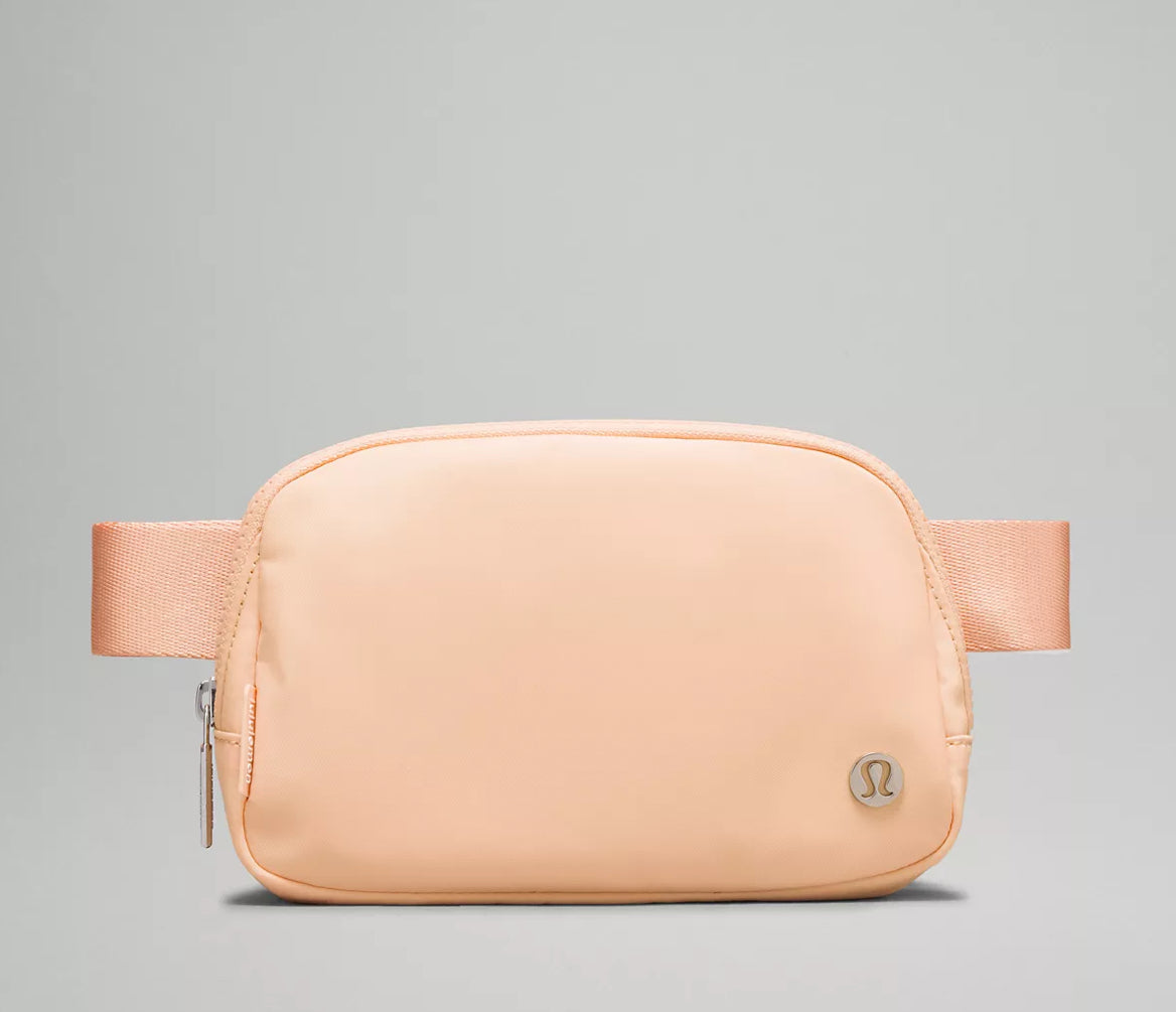 Everywhere Belt Bag 1L