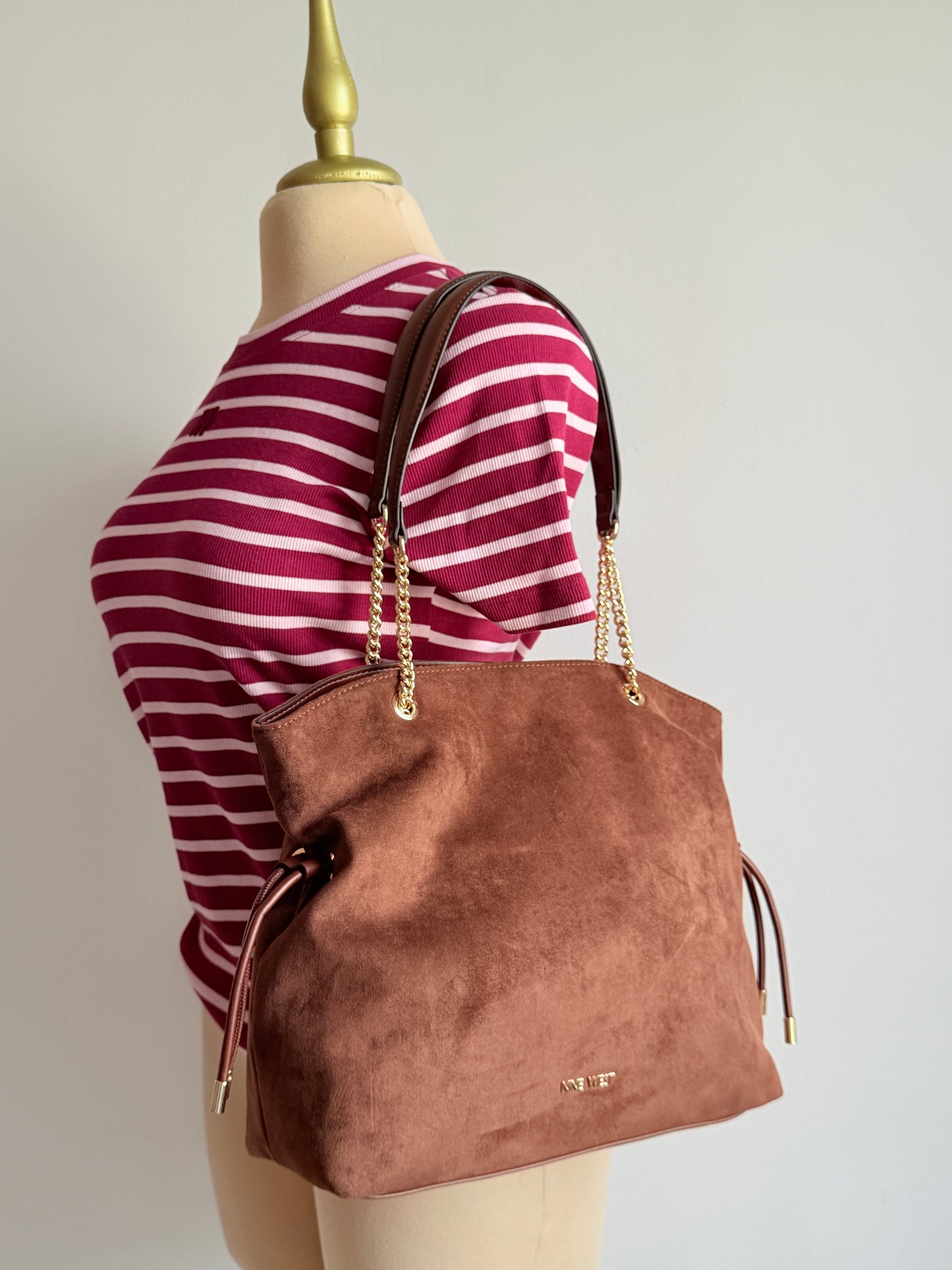 Bucket Tote Gamuza