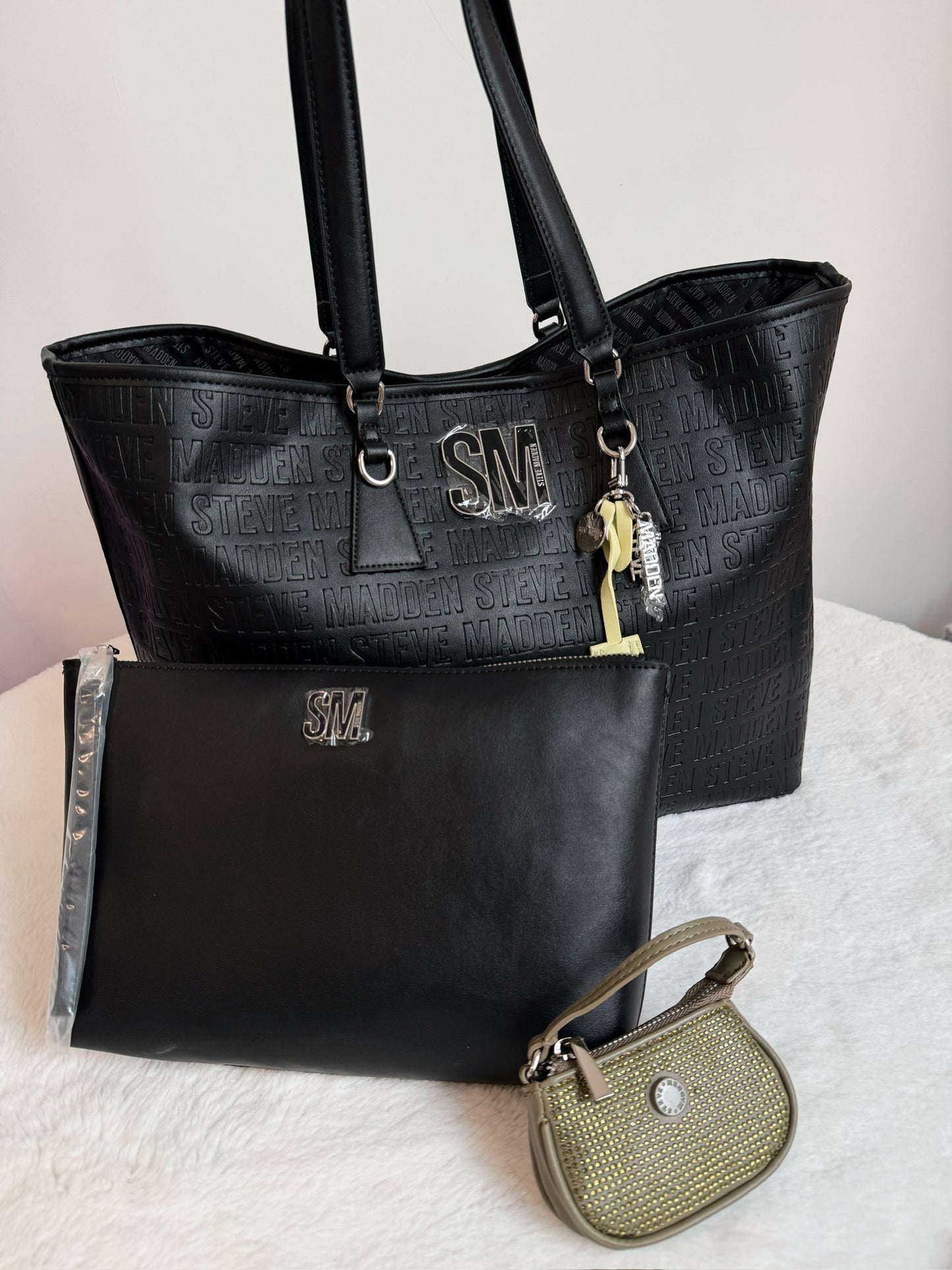 tote + charm bag + pouch