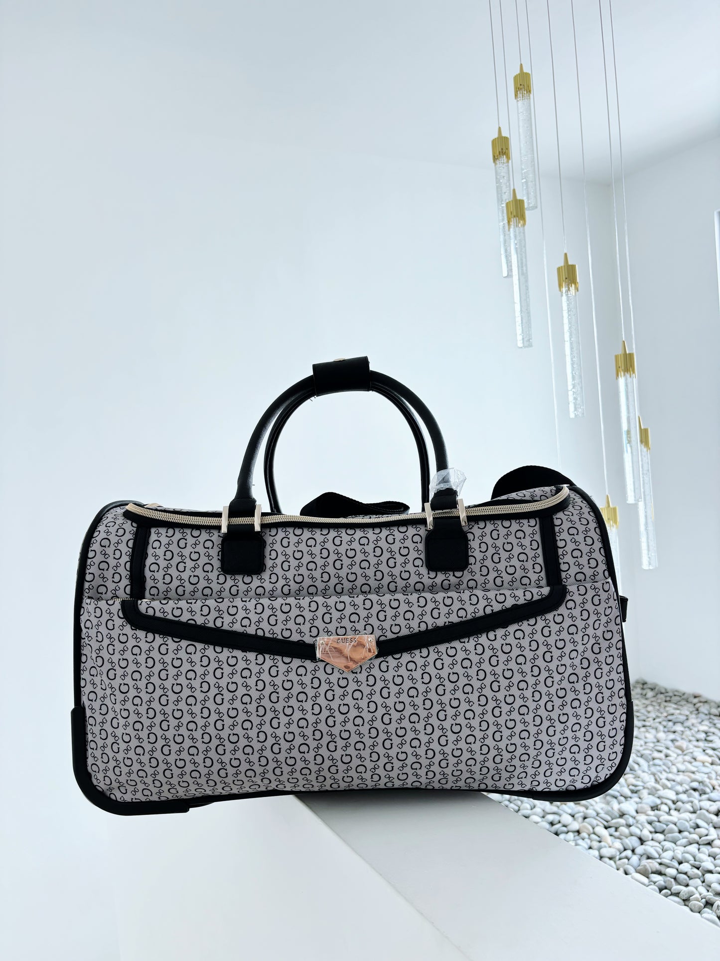 Maleta Canva Guess