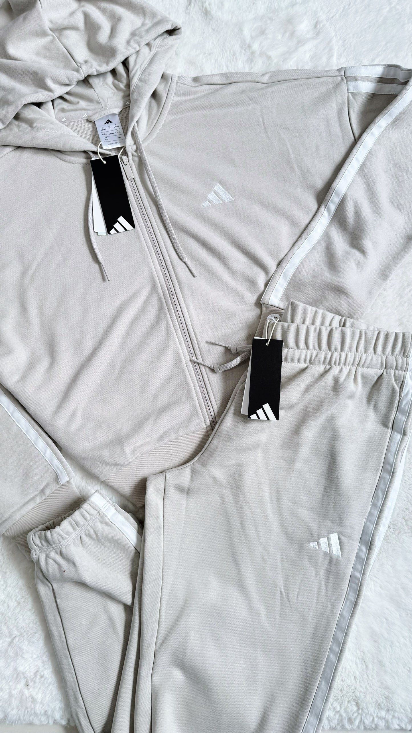 set Adidas sudadera + pantalón