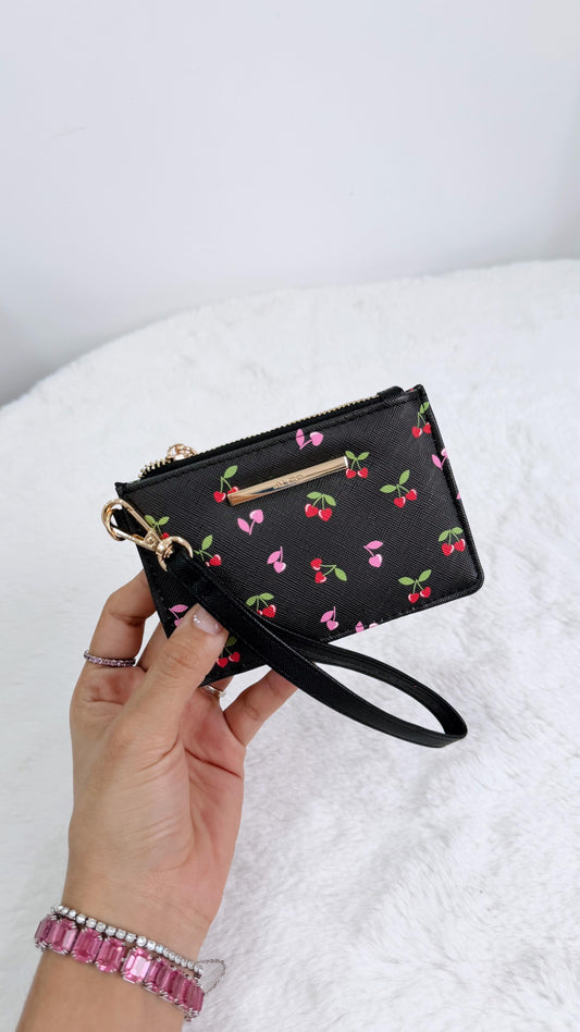 Tarjetero Cerezaa
