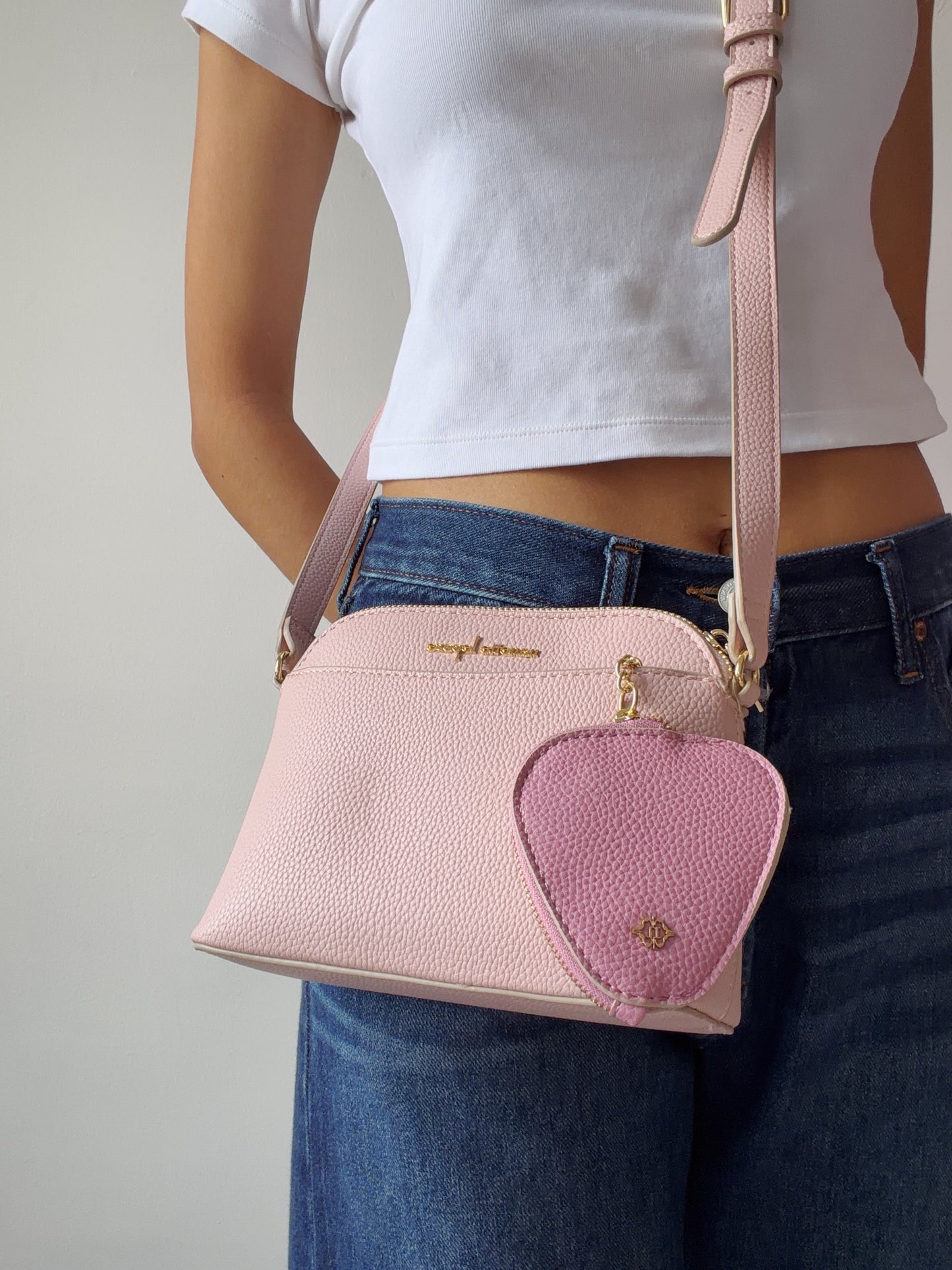 Tote + Crossbody + Llavero 🍓