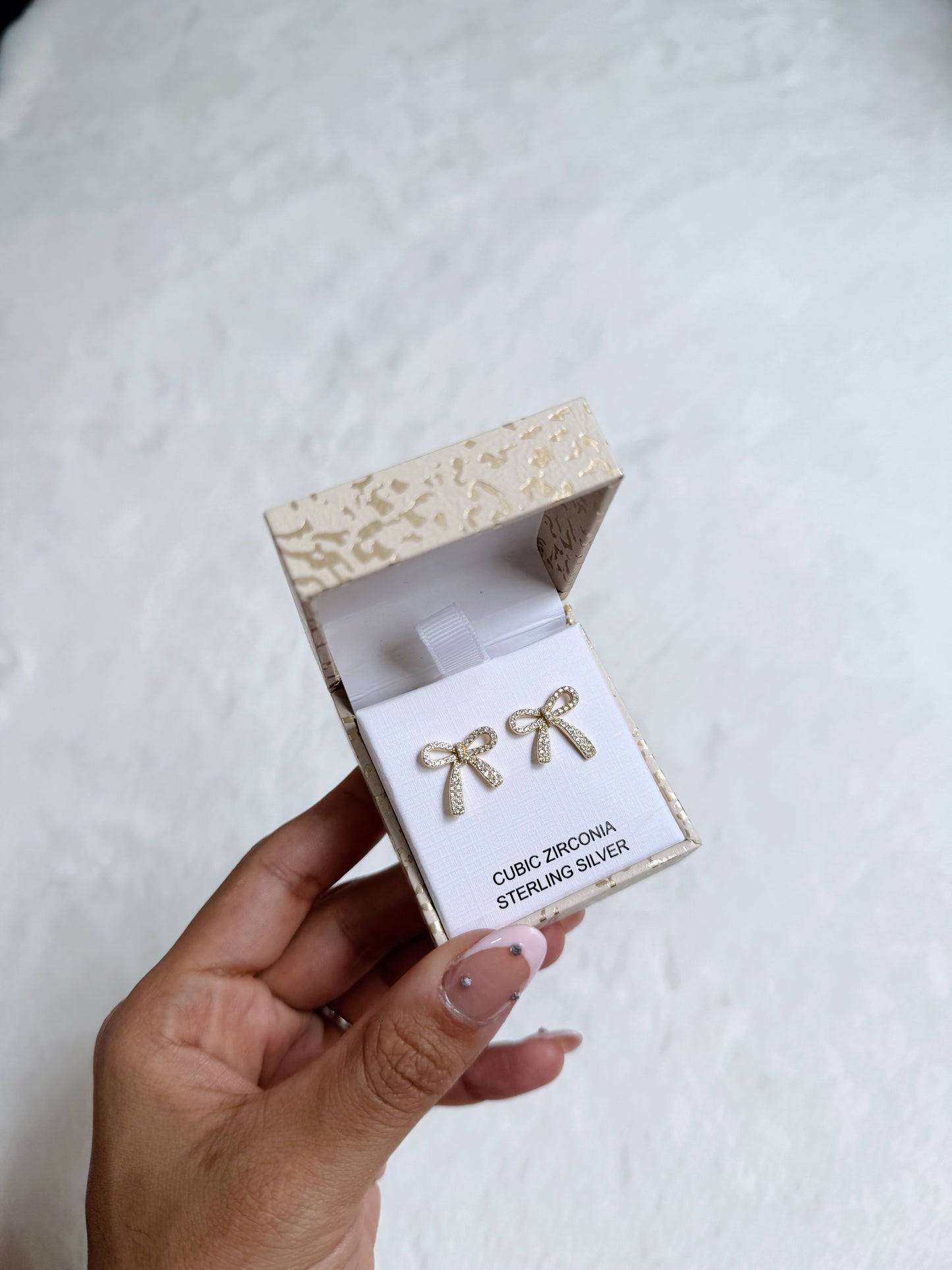 Aretes Moño