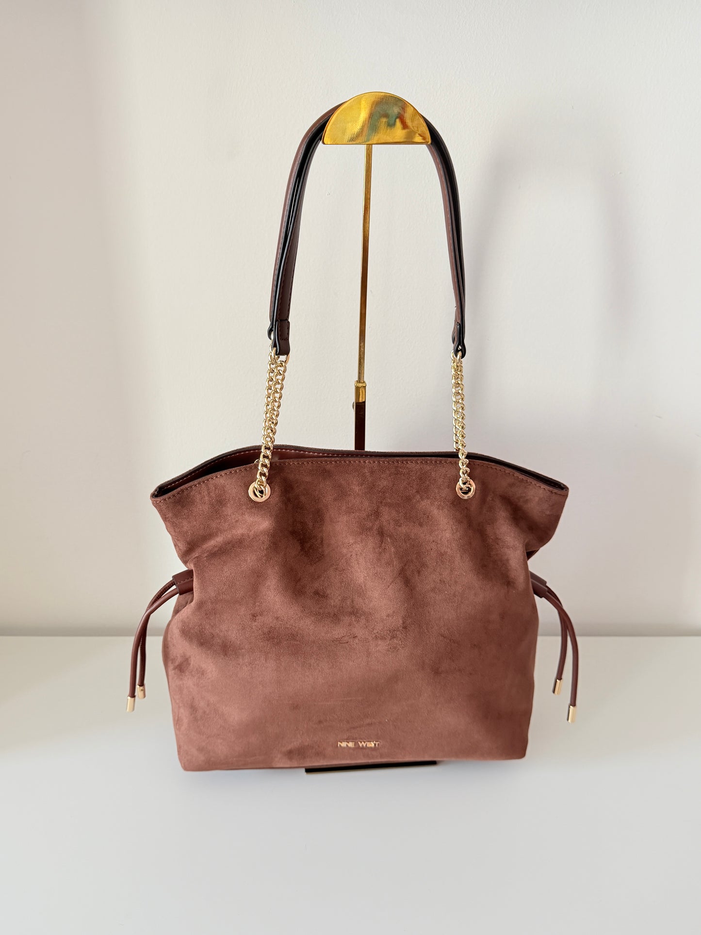 Bucket Tote Gamuza