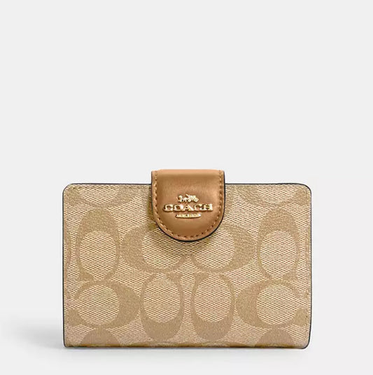 Medium Corner Zip Wallet