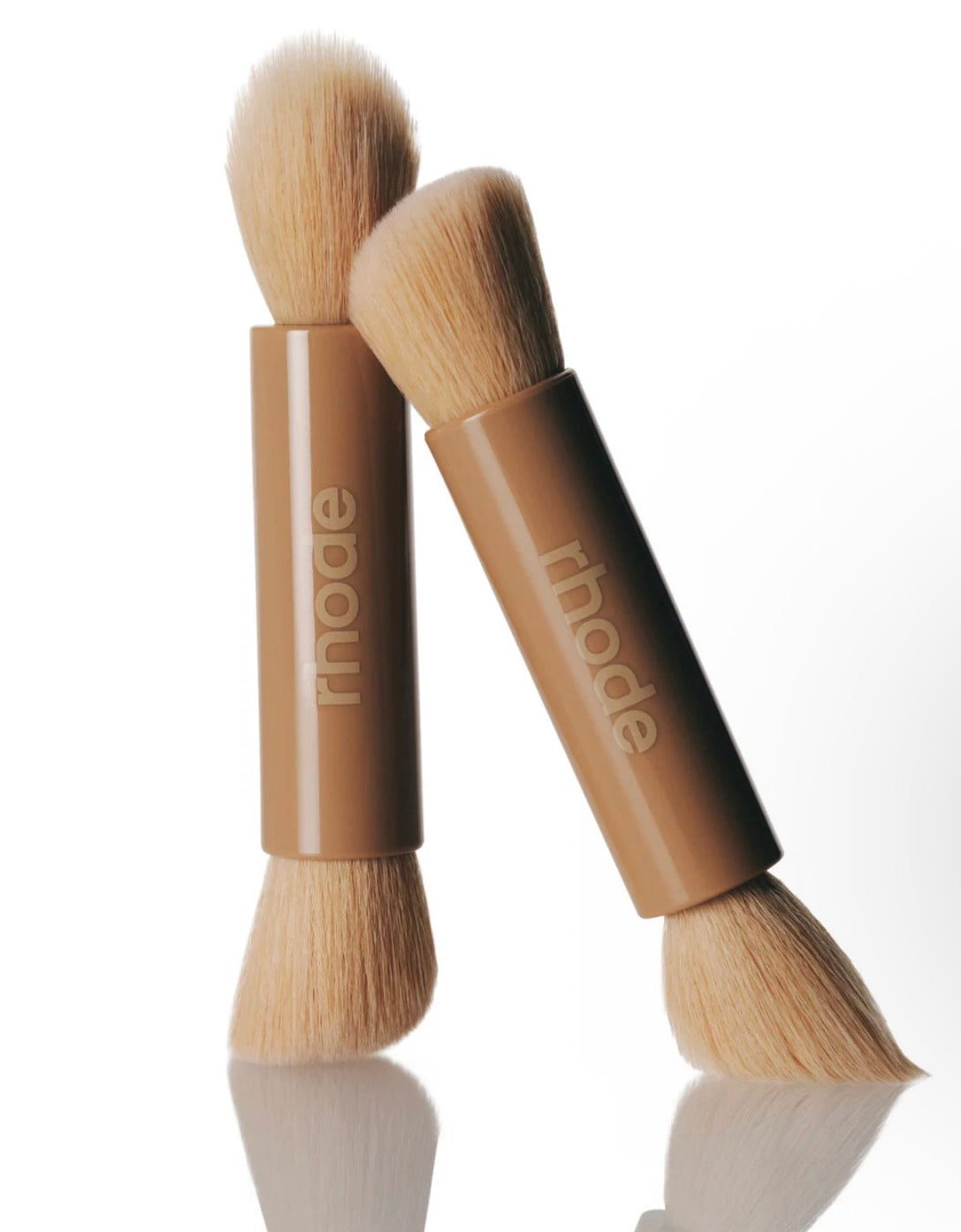 pocket brush DOUBLE-ENDED MAKEUP BRUSH