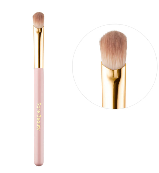 Stay Vulnerable All - Over Eyeshadow Brush Rare Beauty