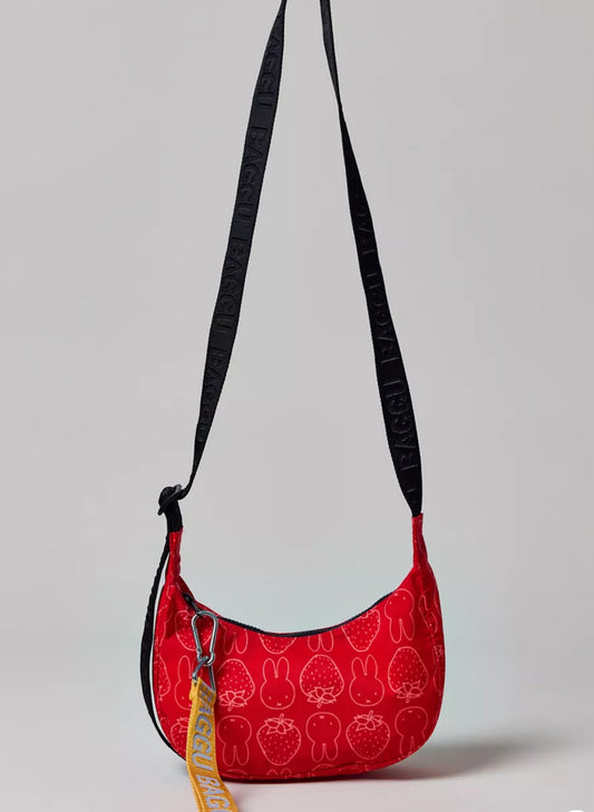 BAGGU & Miffy UO Exclusive Small Nylon Crescent Bag